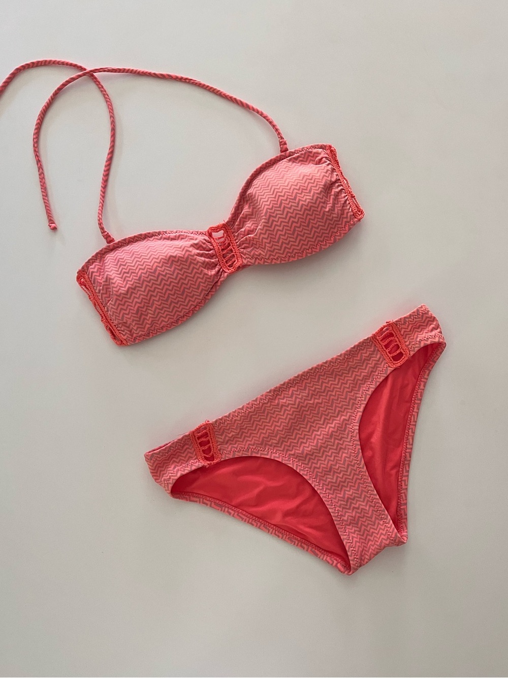 NWOT American Eagle Outfitters Coral Pink Bandeau Bikini Set- Small